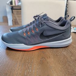 Nike legend trainers
