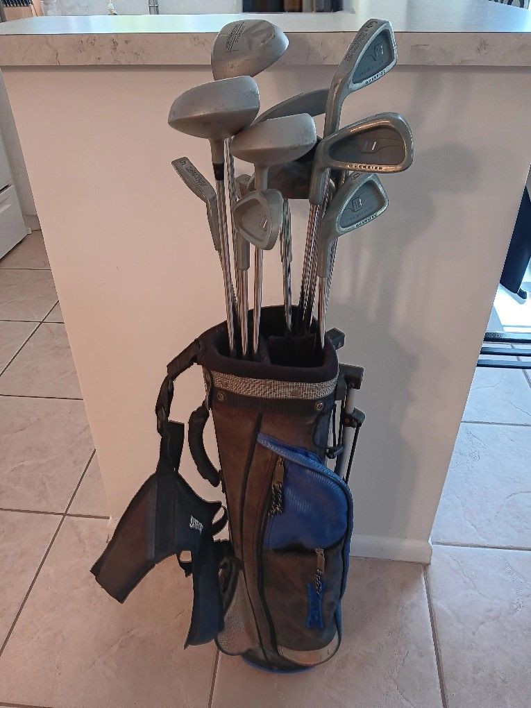 Northwestern left handed golf set