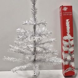 18" Desktop Christmas Tree