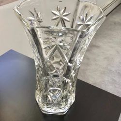 Vtg. Large Clear Glass Flower Vase 10.25” Tall Geometrical Shapes Flared Rim