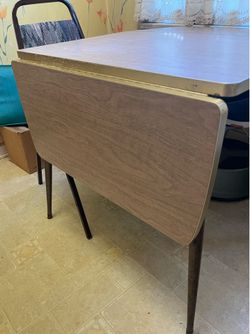 Vintage Mid Century Modern Retro Formica Dining Kitchenette Table & Chairs (5 pc Set)