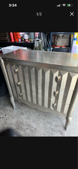 Modern dresser