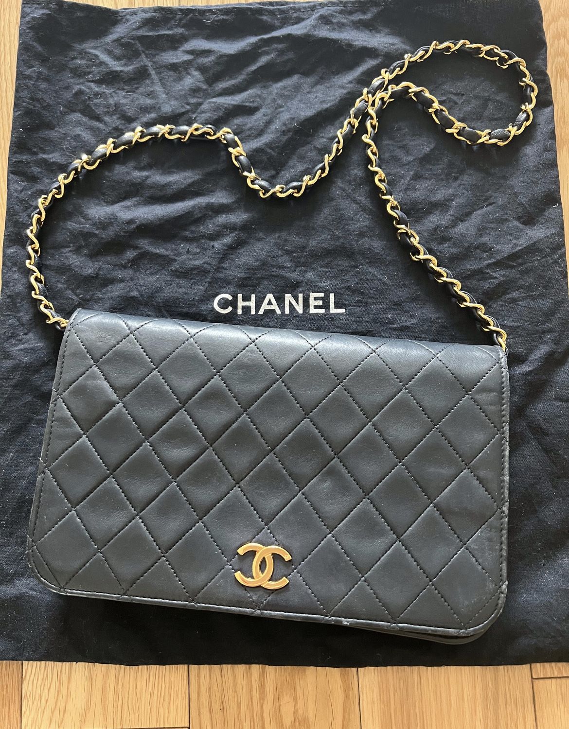 AUTHENTIC Vintage Chanel Matelasse Handbag/Clutch