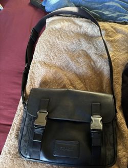 Coach Messenger Bank 100 Or Best Offer!