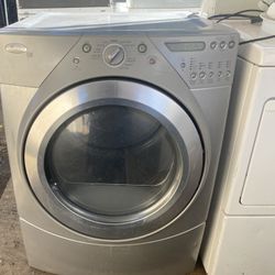 Gas Dryer Brand Whirlpool Heavy Duty Everythin Works 3 Months Of Guarantee