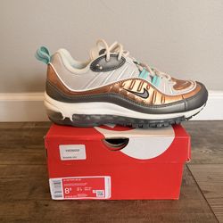 Women’s Nike Air Max 98 SE, size 8.5 (used)