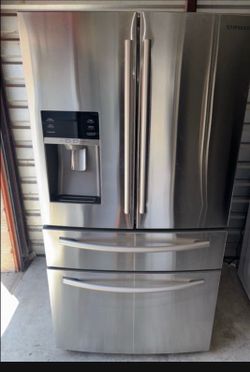 Refrigerador Samsung everything is working good