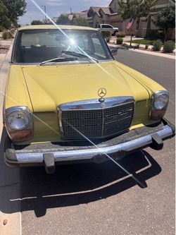 Mercedes 240d (1976)