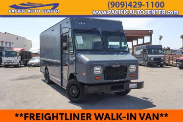 2020 Freightliner MT45G