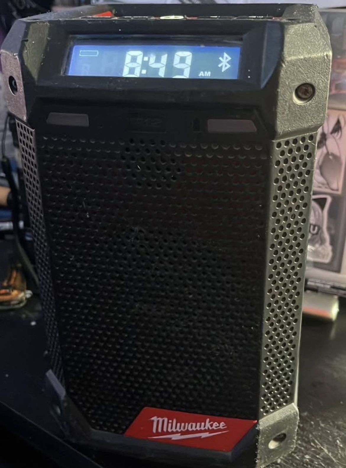 Milwaukee 2951-20 3.68 lbs M12 Bluetooth Speaker AM/FM Radio