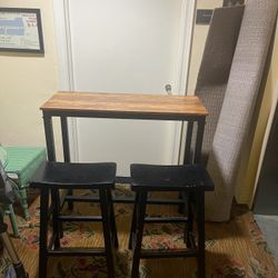 Bar Style Table With 2 Stools
