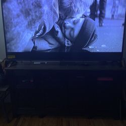 LG Smart TV/ TV Stand