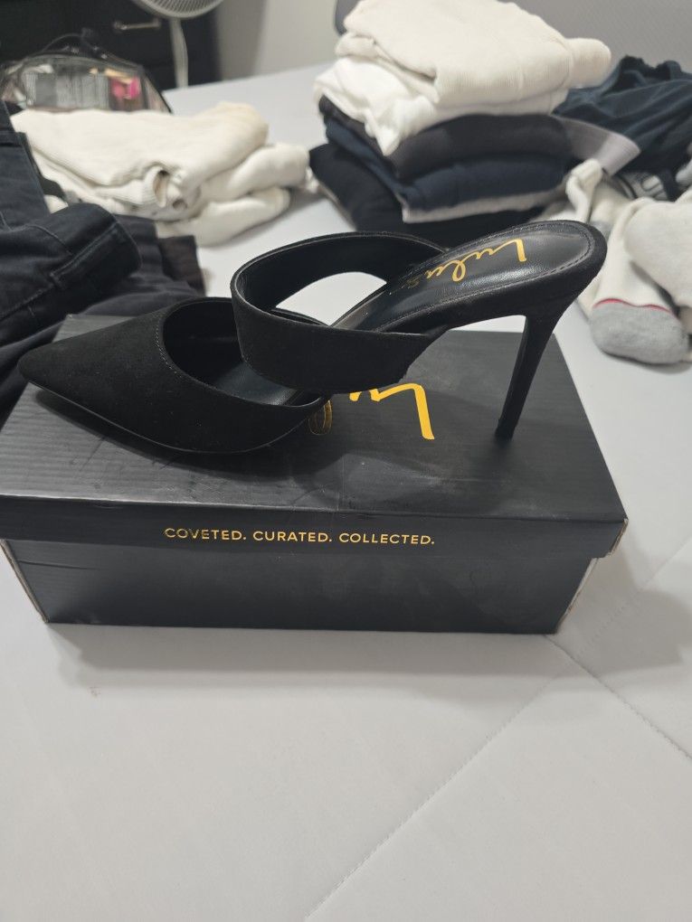 Black 8 Heels