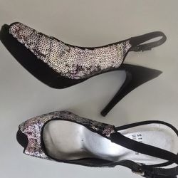 Stuart Weitzman Slingback Stiletto Peep Toe Black Silver Sequence Heels size 9