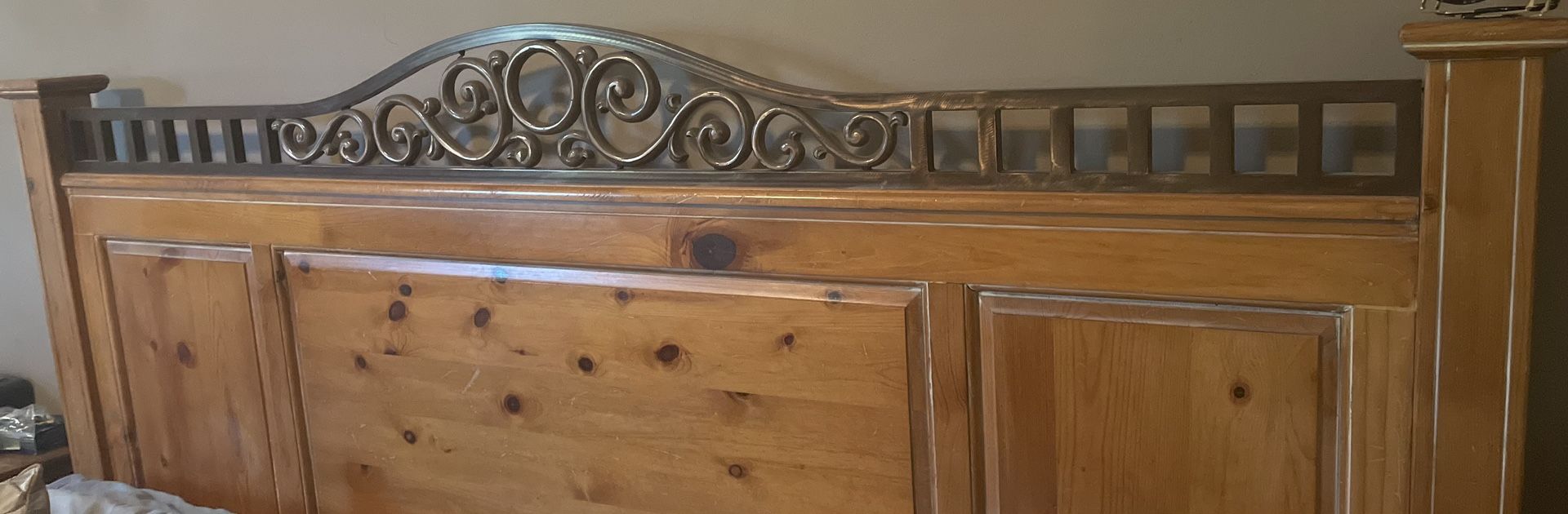 King Bed Room Set