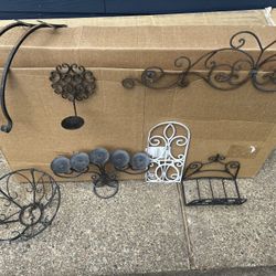 Wrought Iron, Yard Metal Ornaments, Decor And Candleholders 