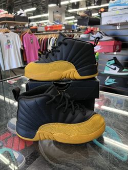 Air Jordan 12 Retro Toddler Black University Gold