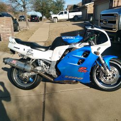 1993 GSXR 1100