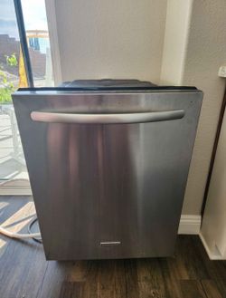 Kitchenaid dishwasher for repair or parts