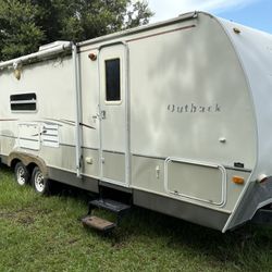 2007 Outback 27ft