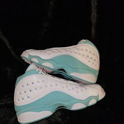 Jordan 13 Retro White Soar Green Pink