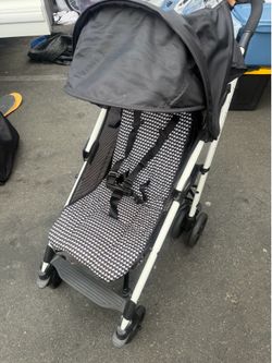 Chicco Lightweight Strolller