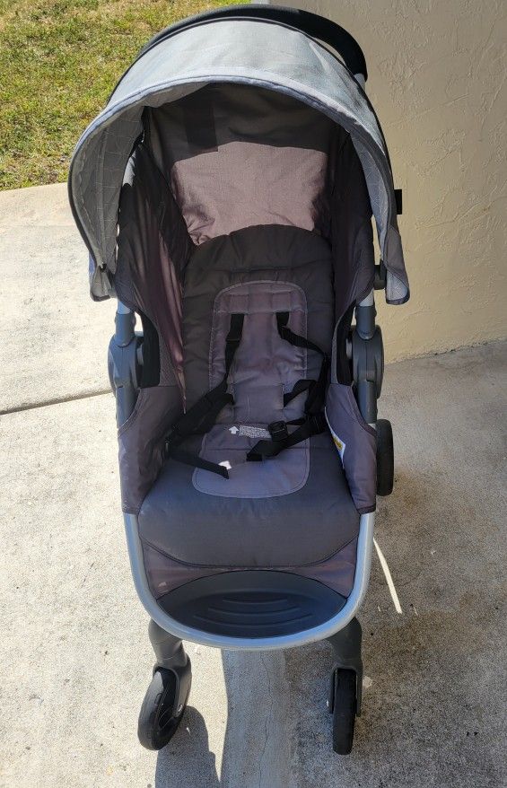 Graco Coche + Infant Car Seat.