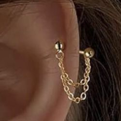 Earring 