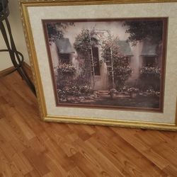 Beautiful 3ft By 3ft Picture . Paid 300.. Letting It Go at a Steal Of $7  Dollars 