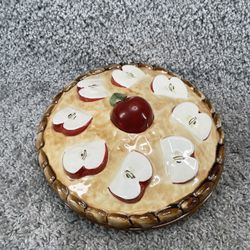 Vintage Ceramic Covered Apple Pie Plate Dish Keeper With Lid Portugal