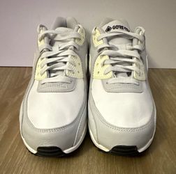 Nike Air Max 90 GORE-TEX Waterproof Men’s Low Top Lace-Up Sneakers Size 8.5