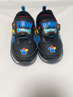 PAW Patrol Kids Size 7 Light-Up Sneakers