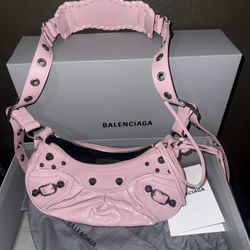 Pink Balenciaga Le Cagole 