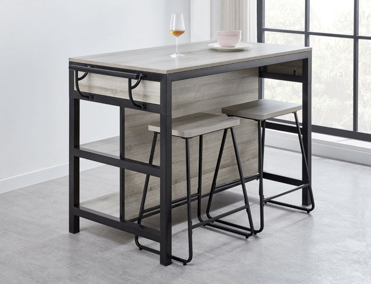 Kitchen Island With Stools