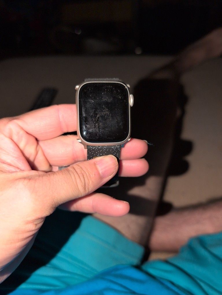 Apple Watch Series 7