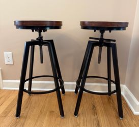2 Bar Stools - Like New