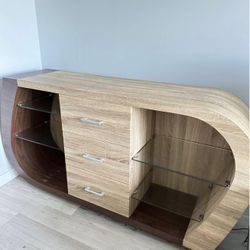 Buffet table