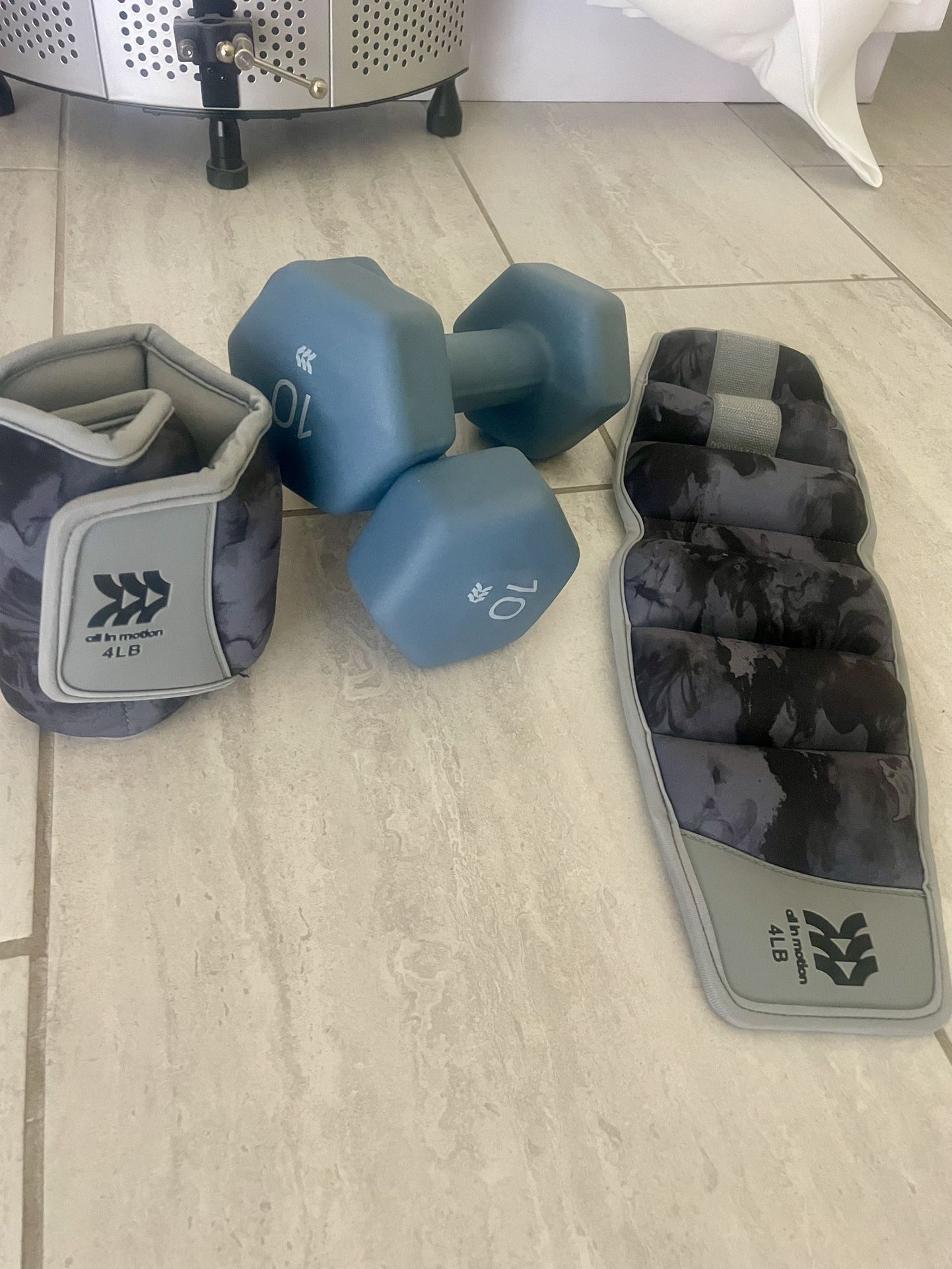10 Pound Hand Weights, 4 Pound Velcro ankle Weights 