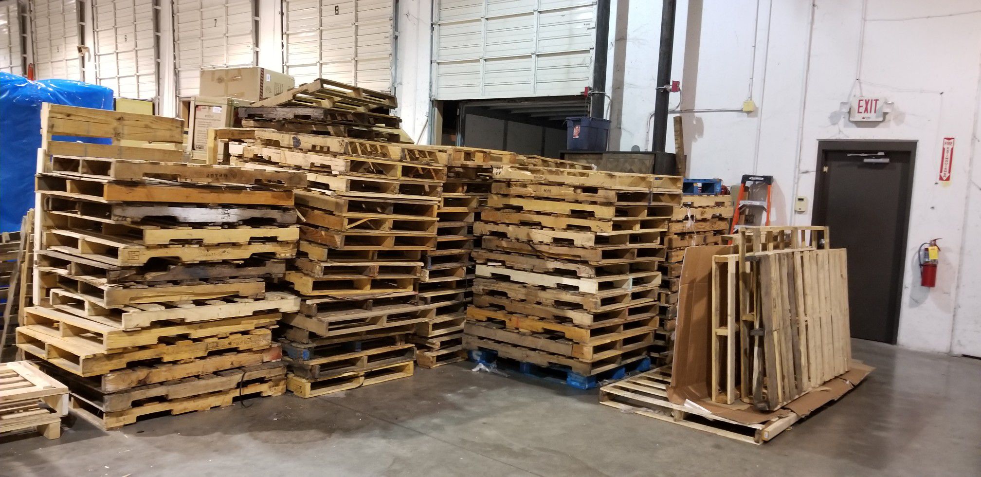 Free pallets must take all