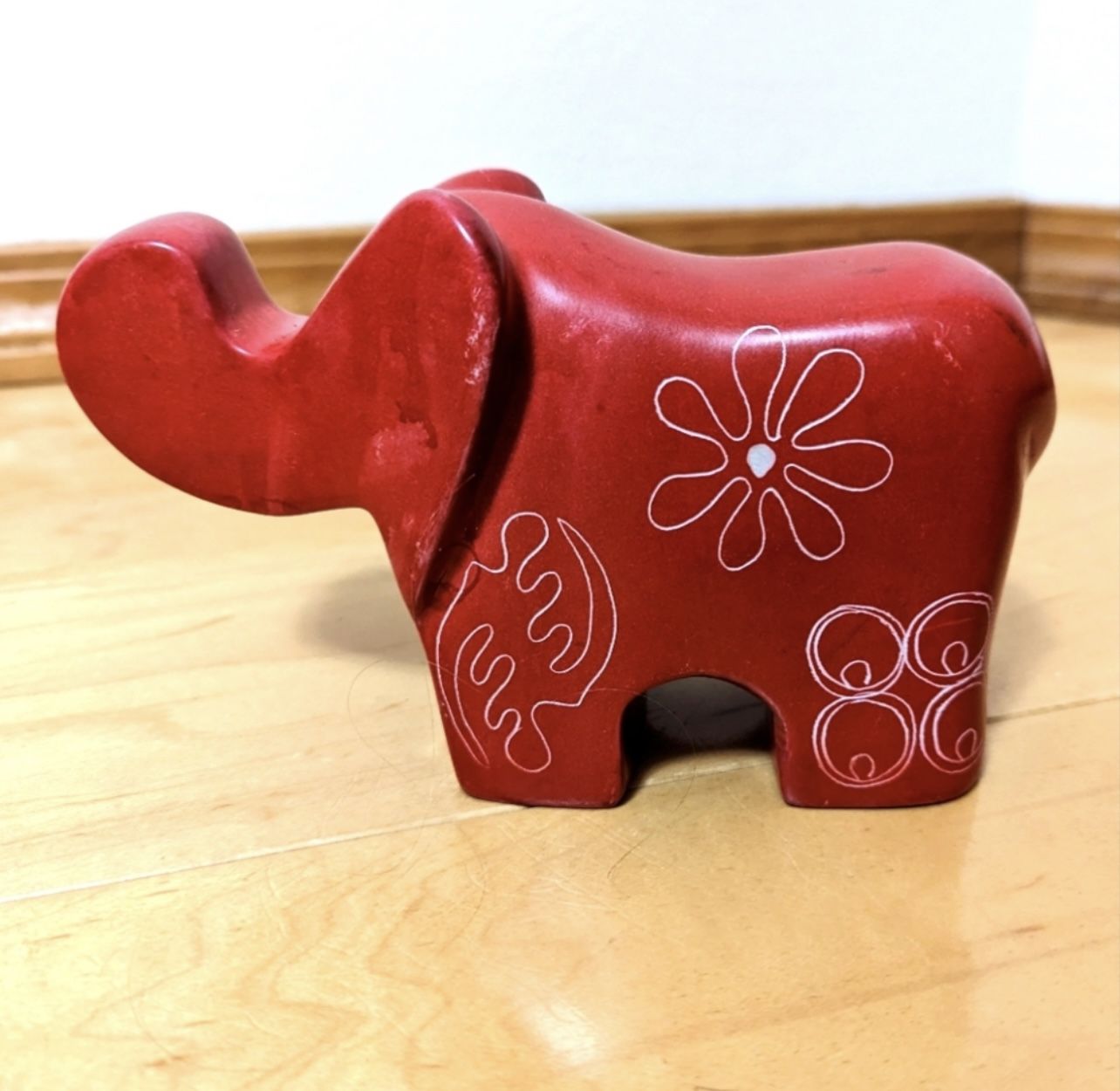 Elephant decor handmade in Kenya