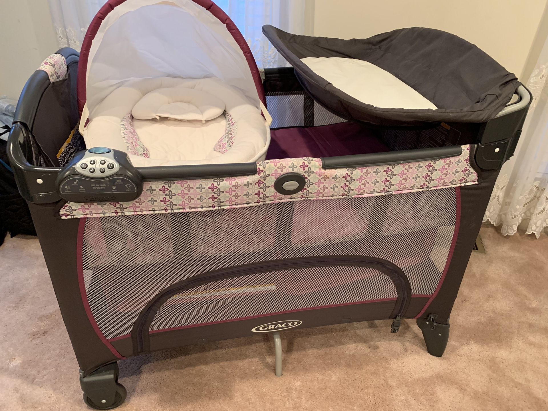 Graco pack and play XL