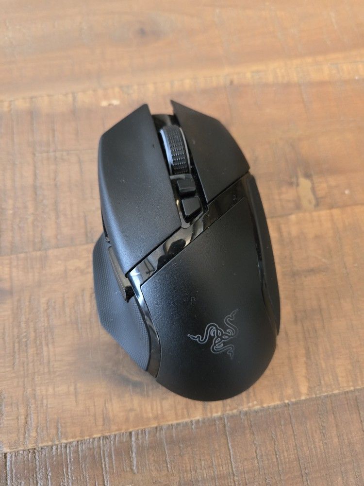 $130 Value - Razer Basilisk V3 Wireless Mouse