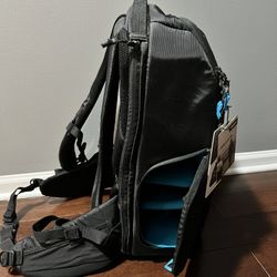 NWT Thule Aspect DSLR/Drone backpack