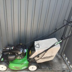 Lawn boy lawn mower