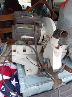 Delta 10" Compound Miter Saw