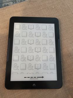 Barnes & Noble NOOK GlowLight 4 eReader (6" Screen - USB-C)