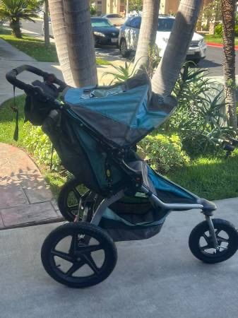 └➤➤➤ BOB Single Jogging Stroller 