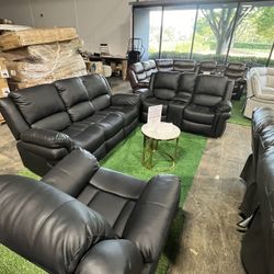 Recliner Couch, Loveseat and Rocking Chair / Sofá reclinable, Loveseat y mecedora