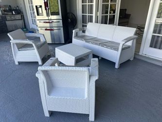Outdoor patio furniture /👇