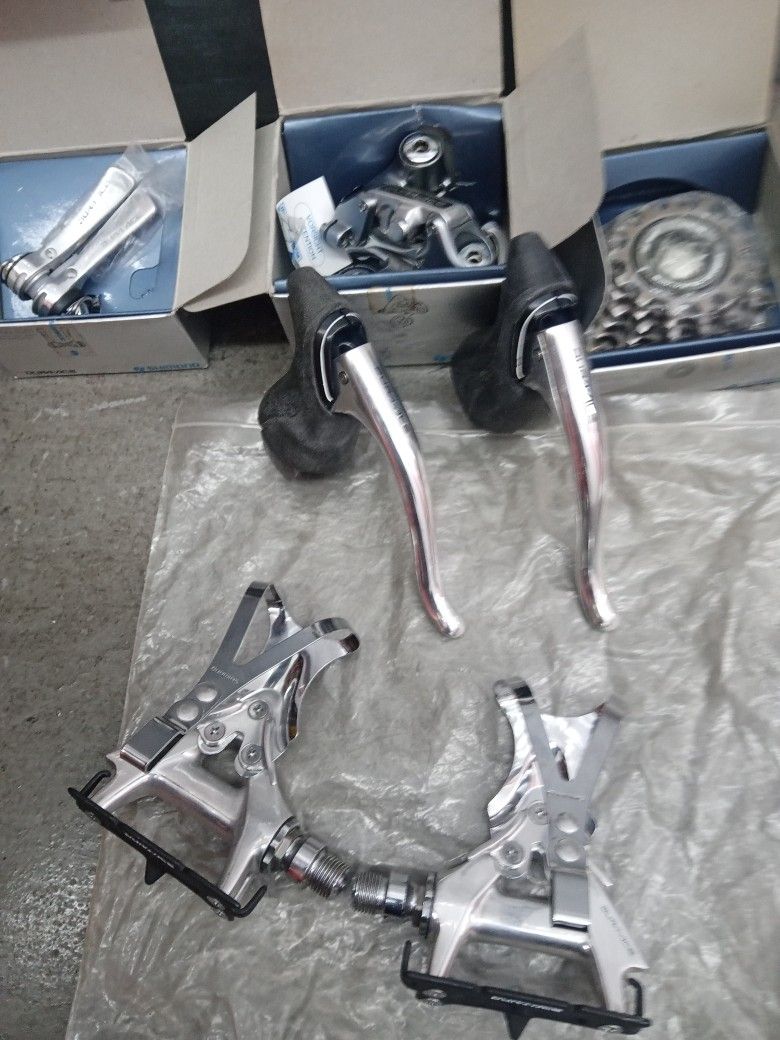 Shimano Dura Ace  Components